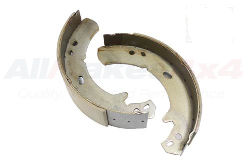 Handbrake Shoes - Cable Type- 93 On (Ferodo) LR180756F ICW100050 STC1525F ICW100030F ICW500010F