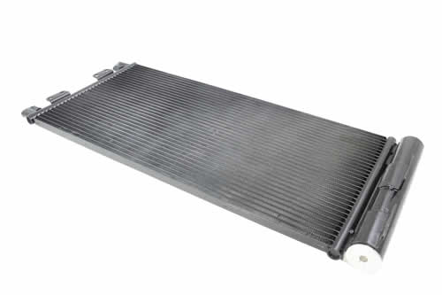 Air Con Condenser 01-06 (HELLA) JRB000110 JRB500070 JRB500080G