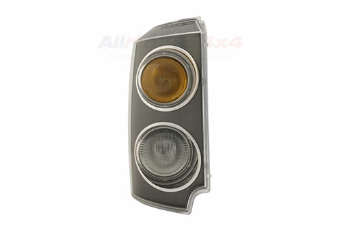 Front Indicator Lamp RH L322 02-05 (Eurospares) XBD000043 XBD000041 XBD000042