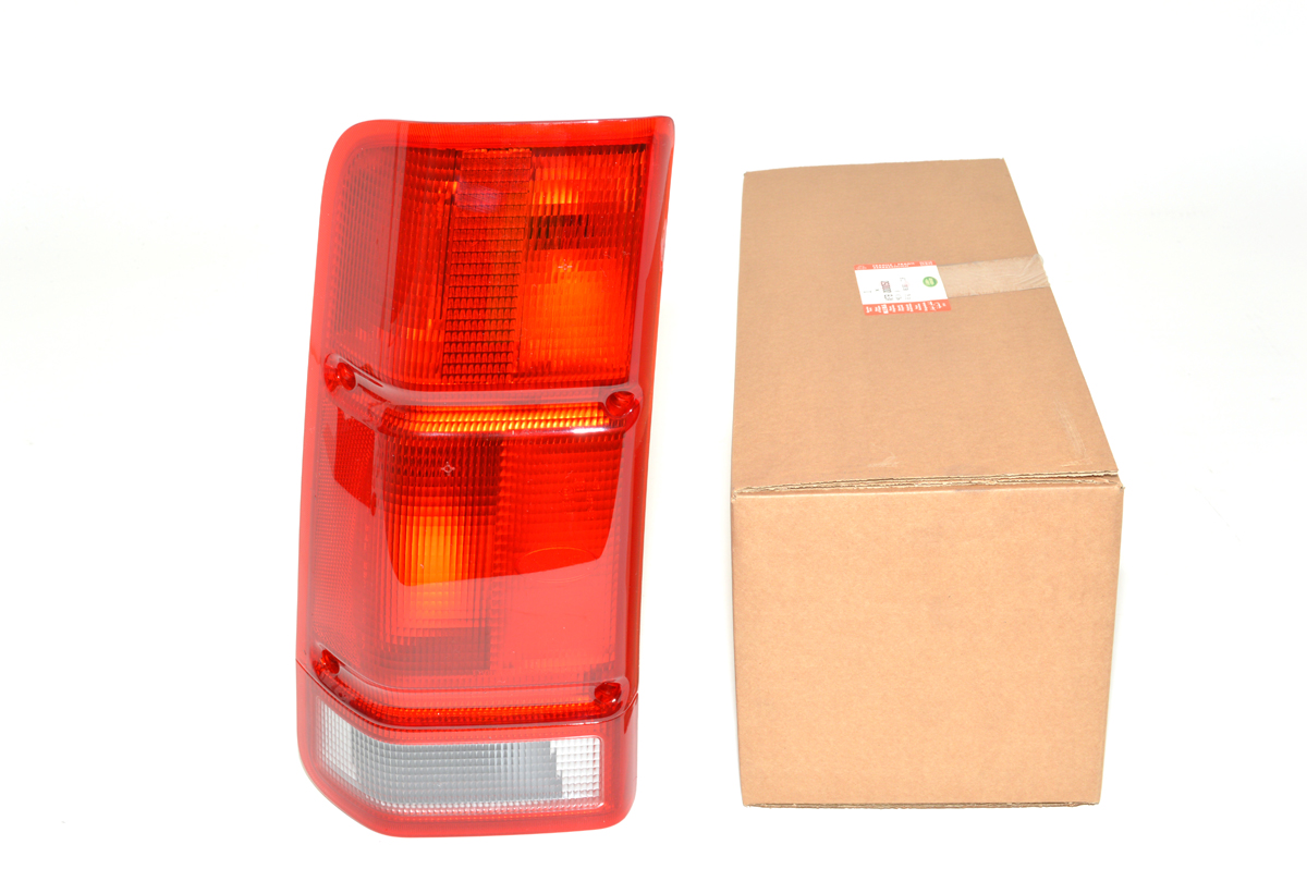 Rear Lamp LH (YA274083 To 1A294131) XFB000050